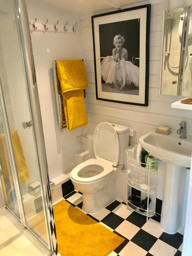 Ibiza Casa Hotel Уитстейбъл Екстериор снимка