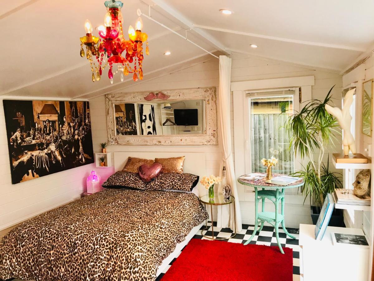 Ibiza Casa Hotel Уитстейбъл Екстериор снимка